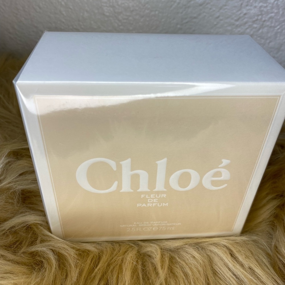 Women perfumes